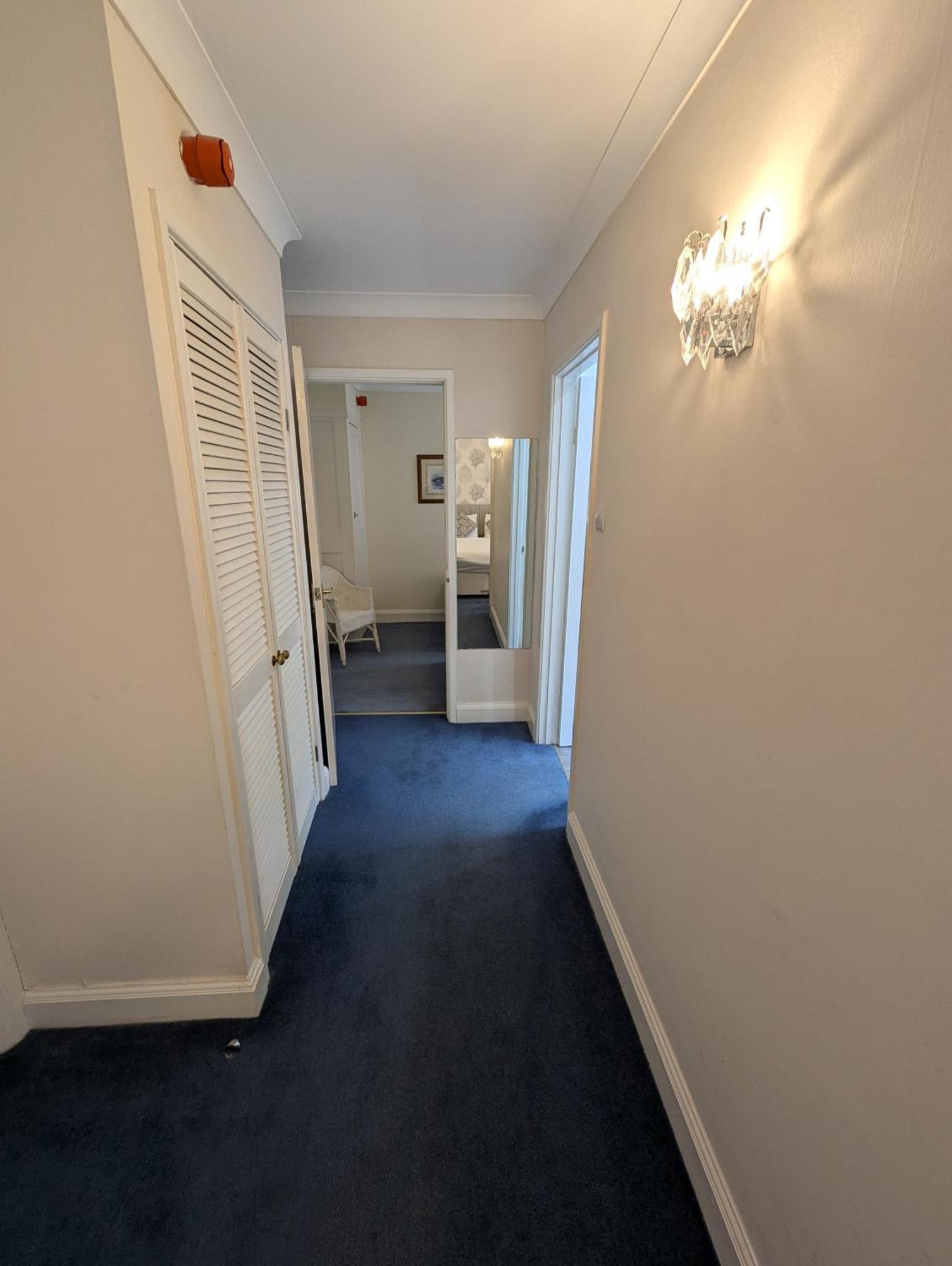 The Walnut Tree Hotel Bridgwater Bagian luar foto
