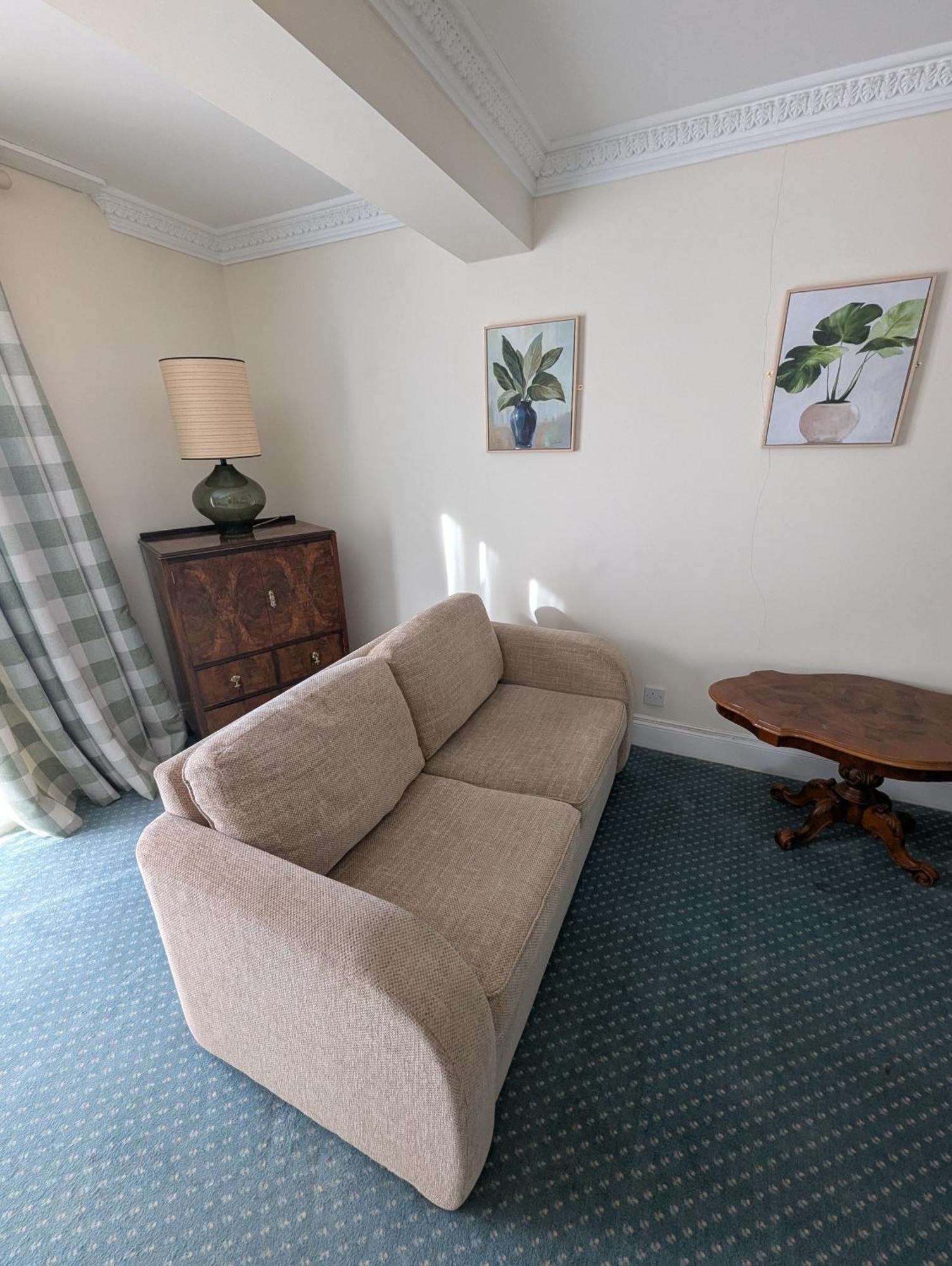 The Walnut Tree Hotel Bridgwater Bagian luar foto