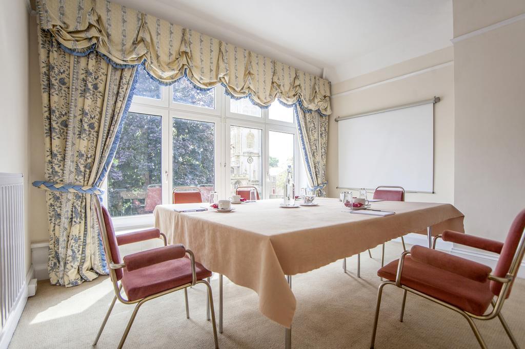 The Walnut Tree Hotel Bridgwater Bagian luar foto