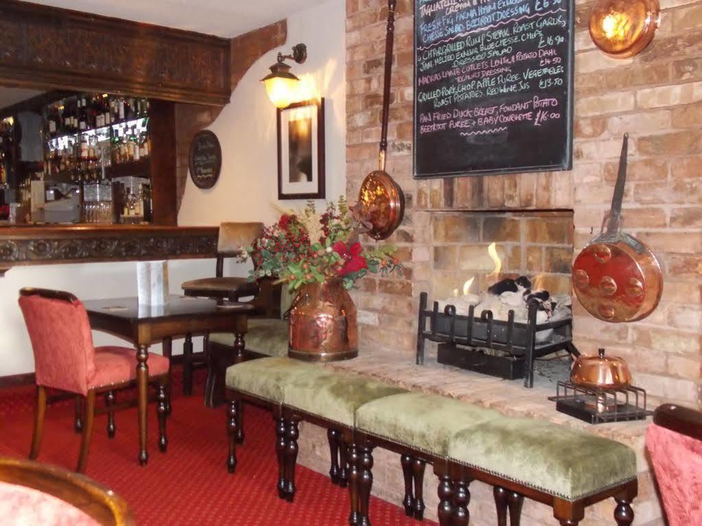 The Walnut Tree Hotel Bridgwater Bagian luar foto